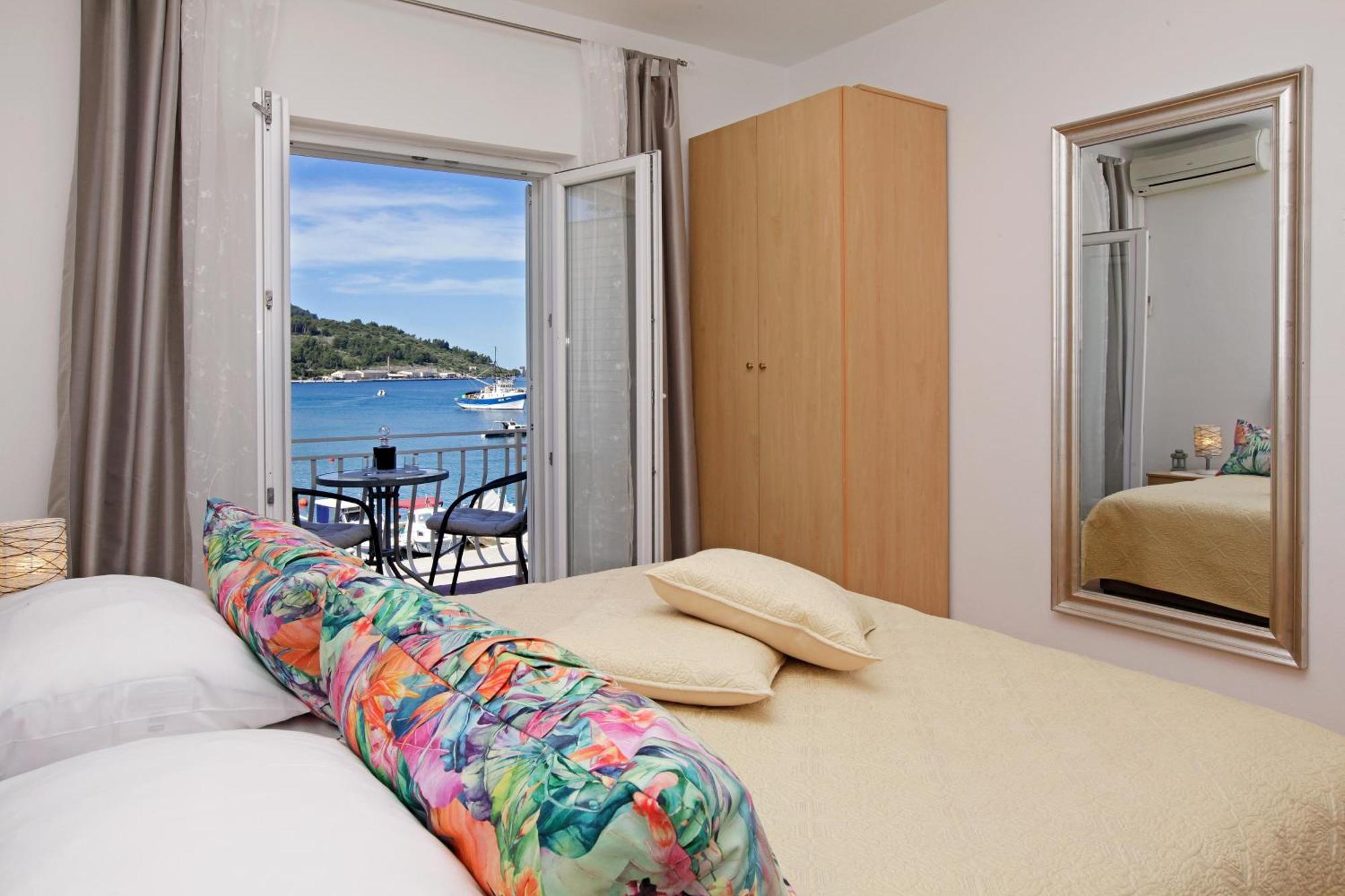 Sunshine Apartment Doda Vela Luka Ngoại thất bức ảnh