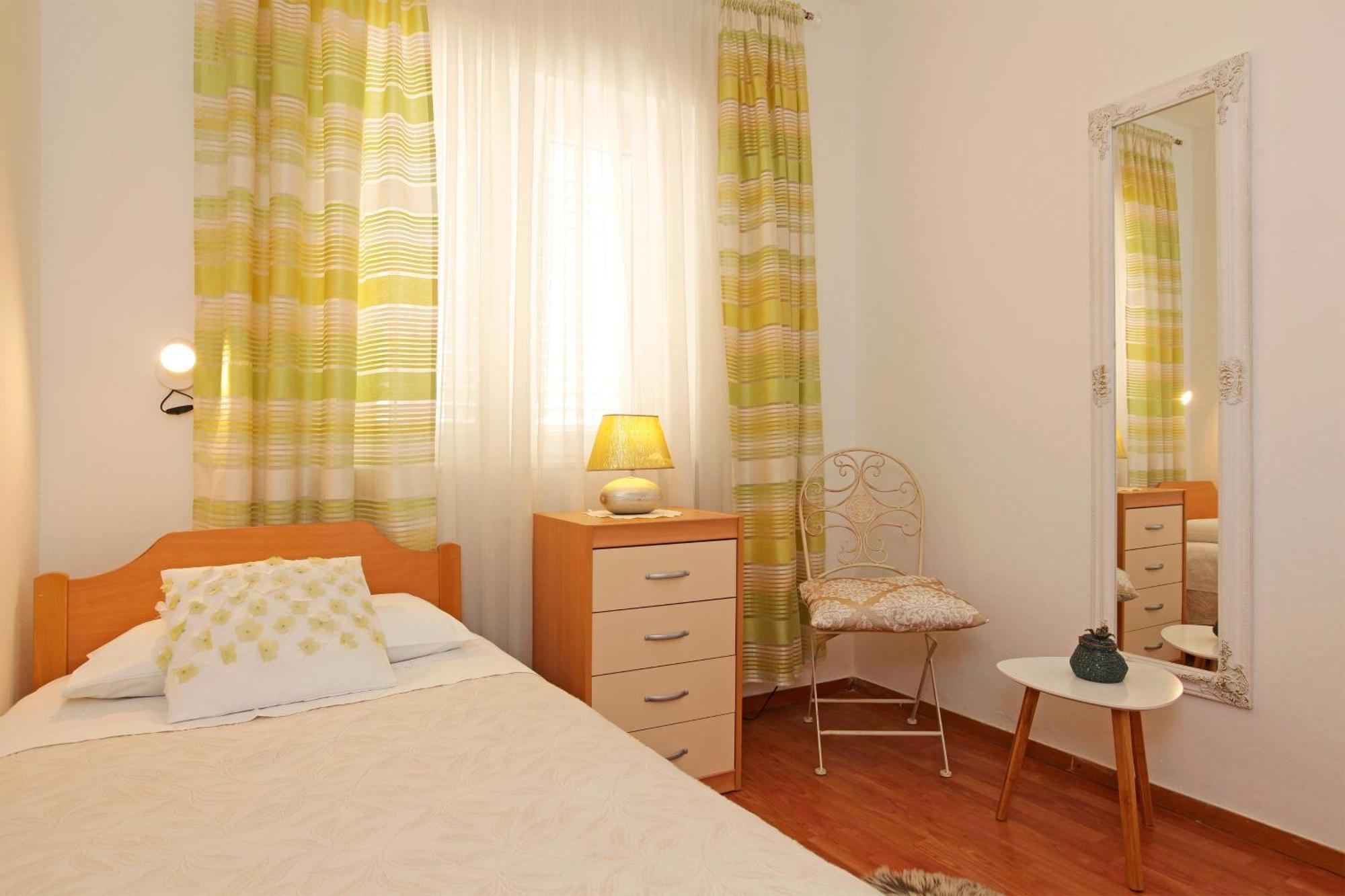 Sunshine Apartment Doda Vela Luka Ngoại thất bức ảnh
