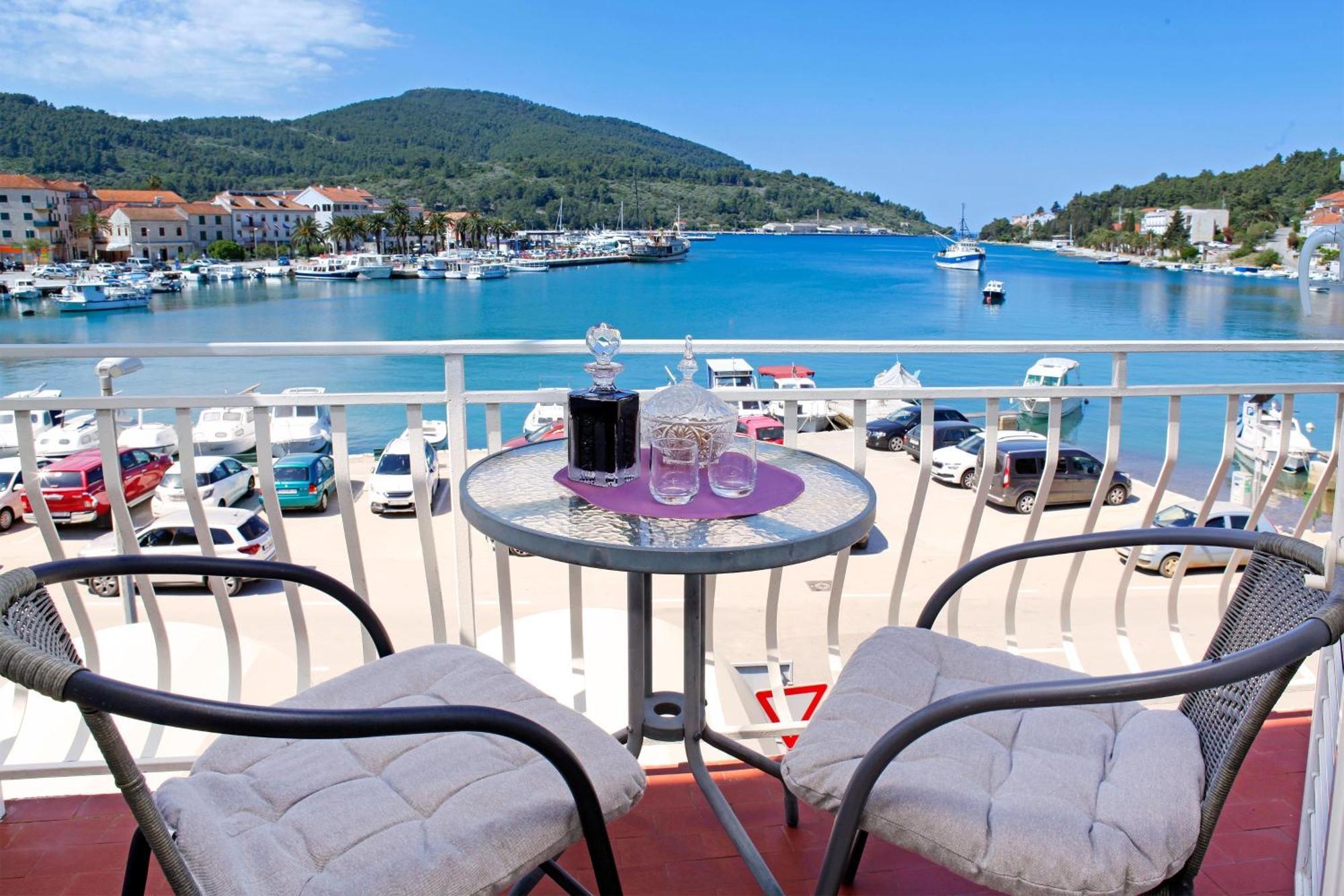 Sunshine Apartment Doda Vela Luka Ngoại thất bức ảnh